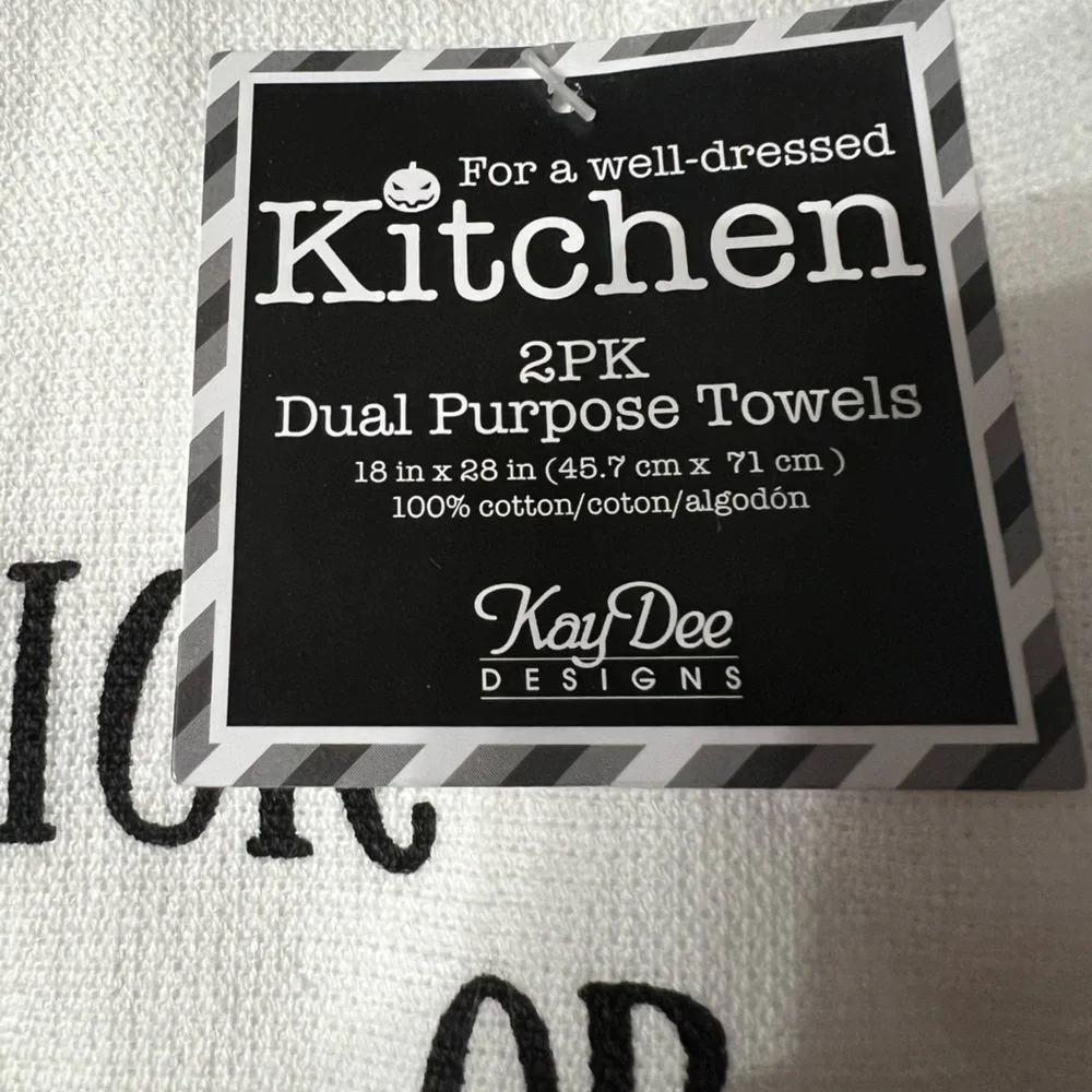 Halloween 🎃🎃 🐶 2 Pack Doggie Costume Halloween Kitchen Towels